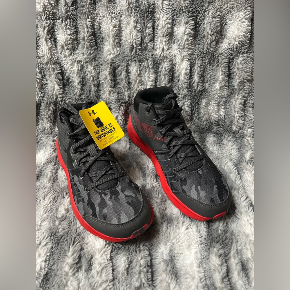 242: Under Armour: BGS Overdrive MID GRT
